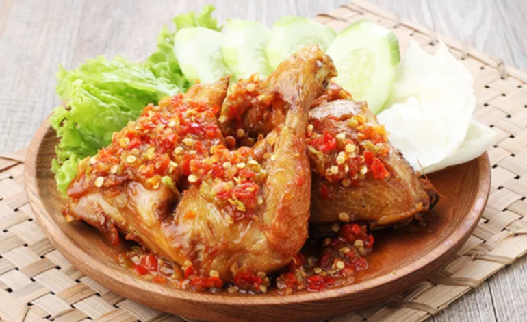 Rahasia Sambal Ayam Penyet Yang Meledak Di Lidah