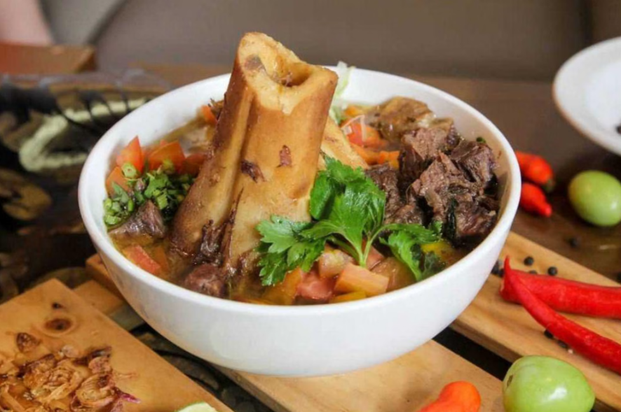 Kaledo Kuliner Khas Sulawesi Tengah Yang Melegenda